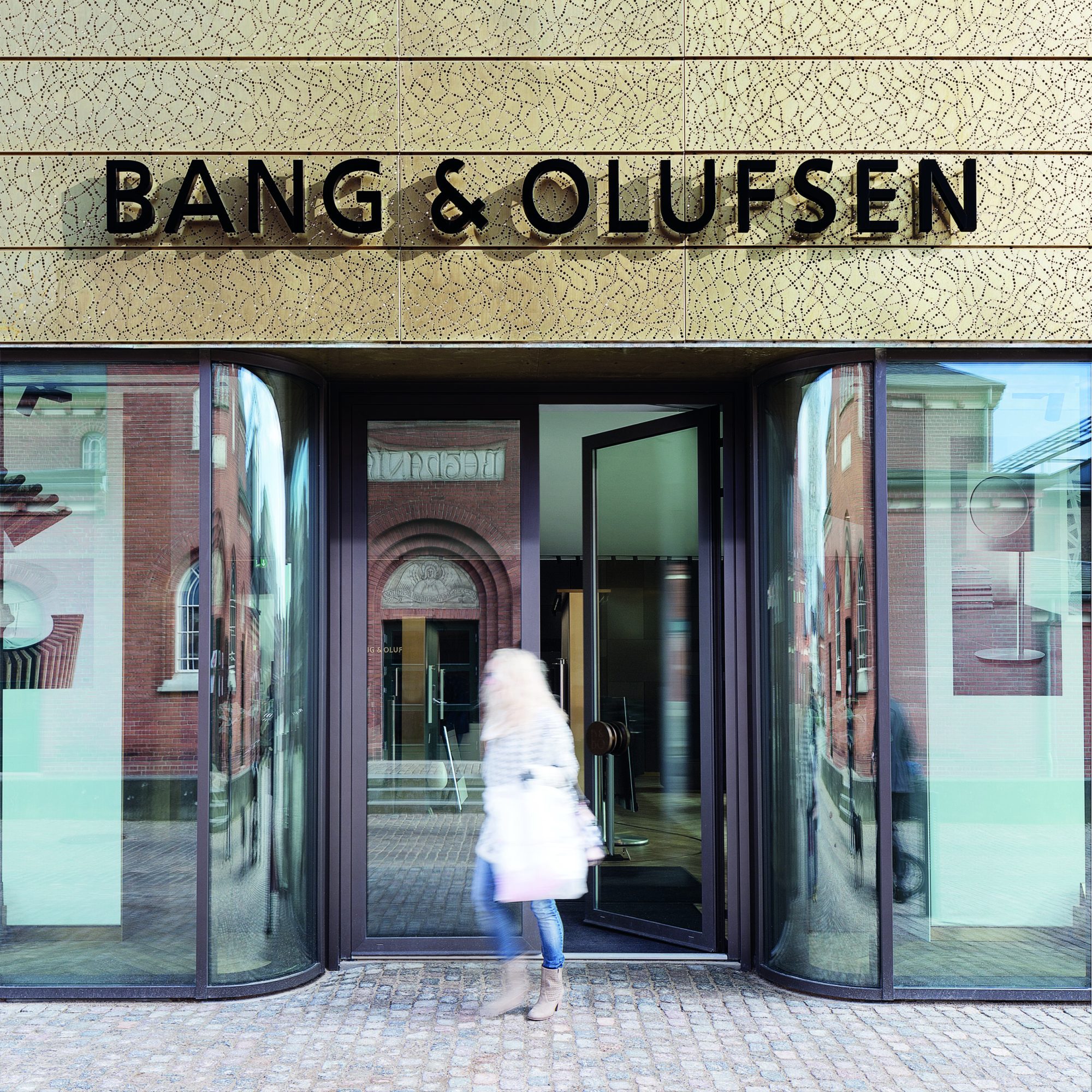 Bang & Olufsen® Nexus House Herning hovedindgang